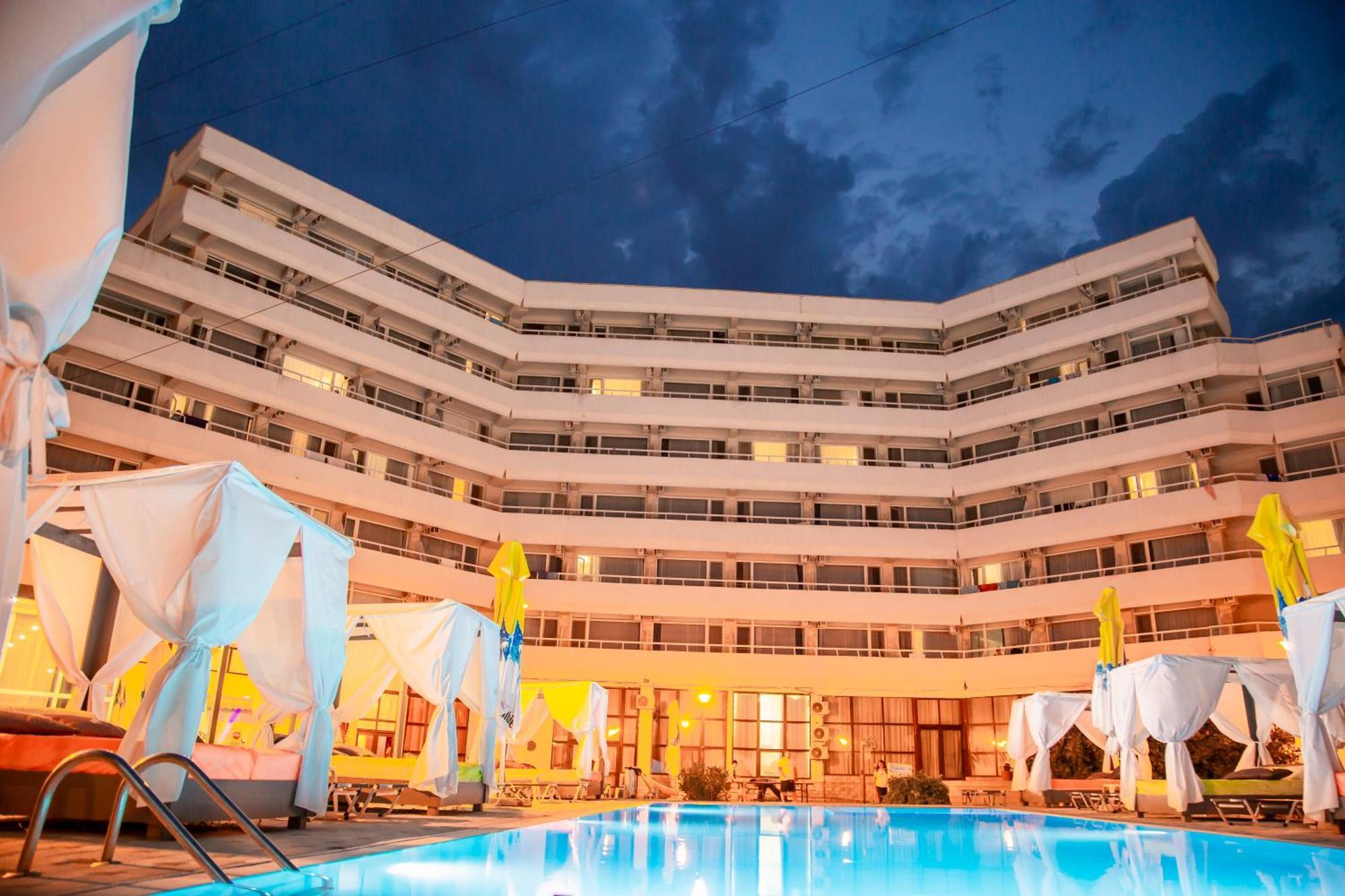 Hotel Ambasador Mamaia Luaran gambar