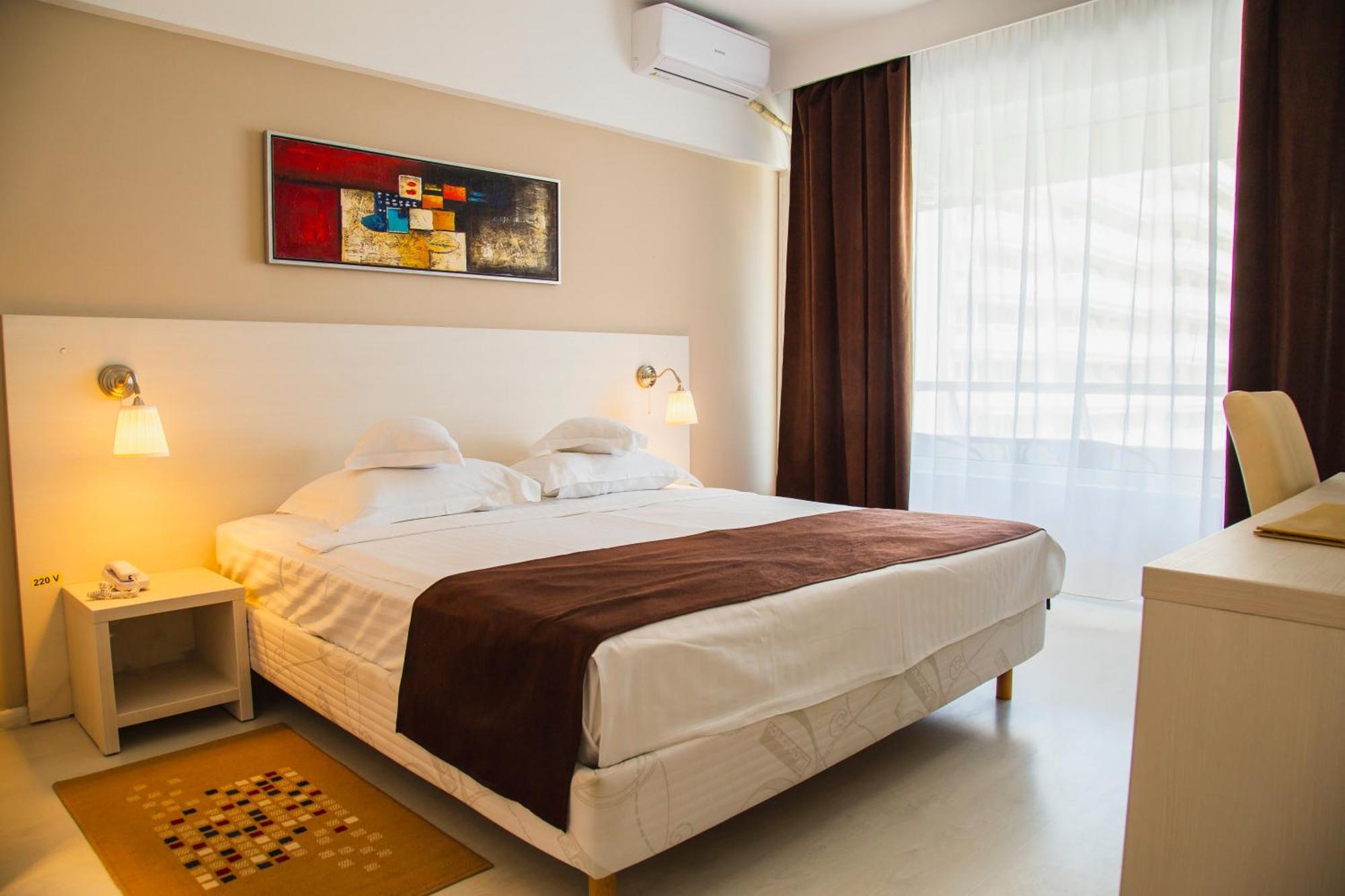 Hotel Ambasador Mamaia Luaran gambar