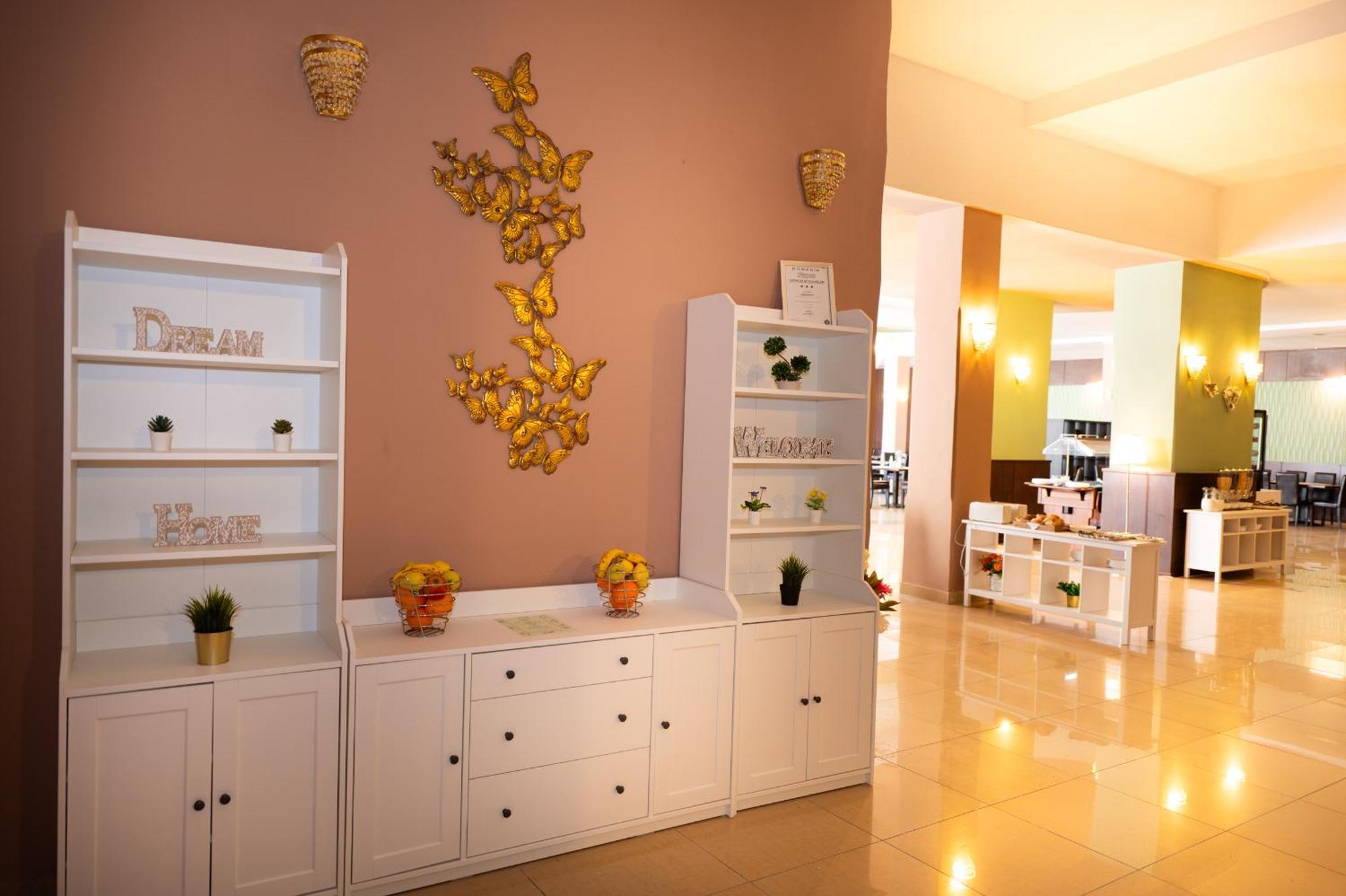 Hotel Ambasador Mamaia Luaran gambar