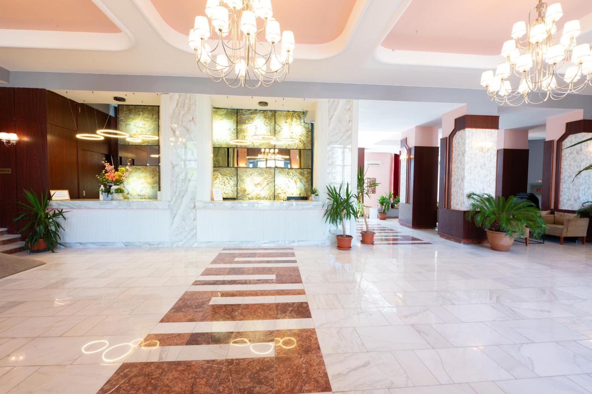 Hotel Ambasador Mamaia Luaran gambar